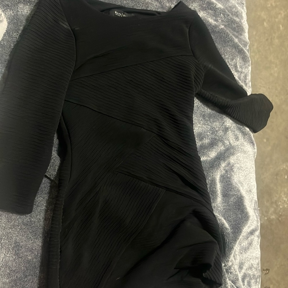 A black dress it’s a XXS